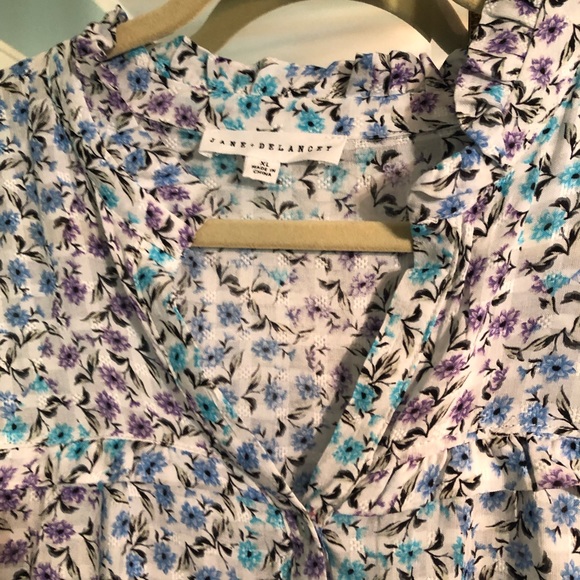 💜💜💜Jane+Delancey💜💜💜XL Woman’s Top💜💜💜 - Picture 3 of 8